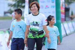 BIB: 
                            <button type="button" onclick="openModal(3656722)" class="btn btn-primary btn-sm float-right btn-popup" data-toggle="modal" data-target=".modal-high-quality">
                        <i class="fas fa-shopping-cart"></i> Add to Cart
                    </button>
                                            <button type="button" onclick="isThisMe(3656722, true)" class="btn btn-success btn-sm float-right btn-popup btn-isme hidden" data-toggle="tooltip" data-placement="bottom" title="นี่คือรูปของคุณใช่ไหม คลิกที่นี่เพื่อเอาเข้าอัลบั้ม">
                        <i class="fas fa-plus"></i> Add to album
                    </button>
                    <button type="button" onclick="isThisMe(3656722, false)" class="btn btn-warning btn-sm float-right btn-popup btn-isnotme hidden">
                        <i class="fas fa-ban"></i> Remove from album
                    </button>